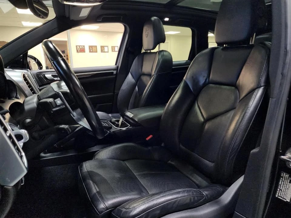 2018 Porsche 958 Cayenne S - Image 15 of 20