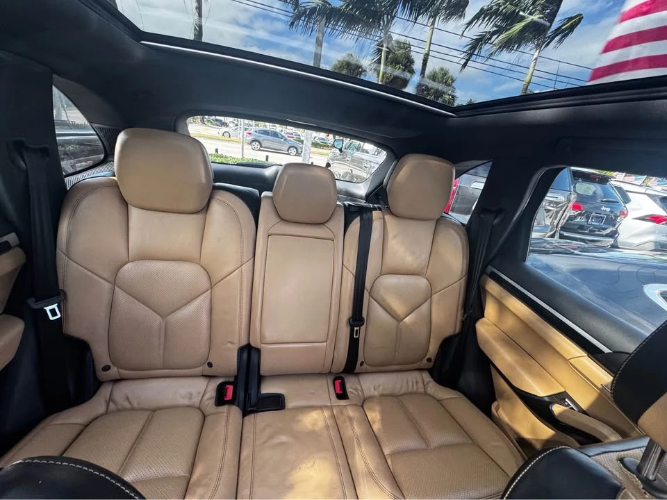 2018 Porsche 958 Cayenne - Image 10 of 12