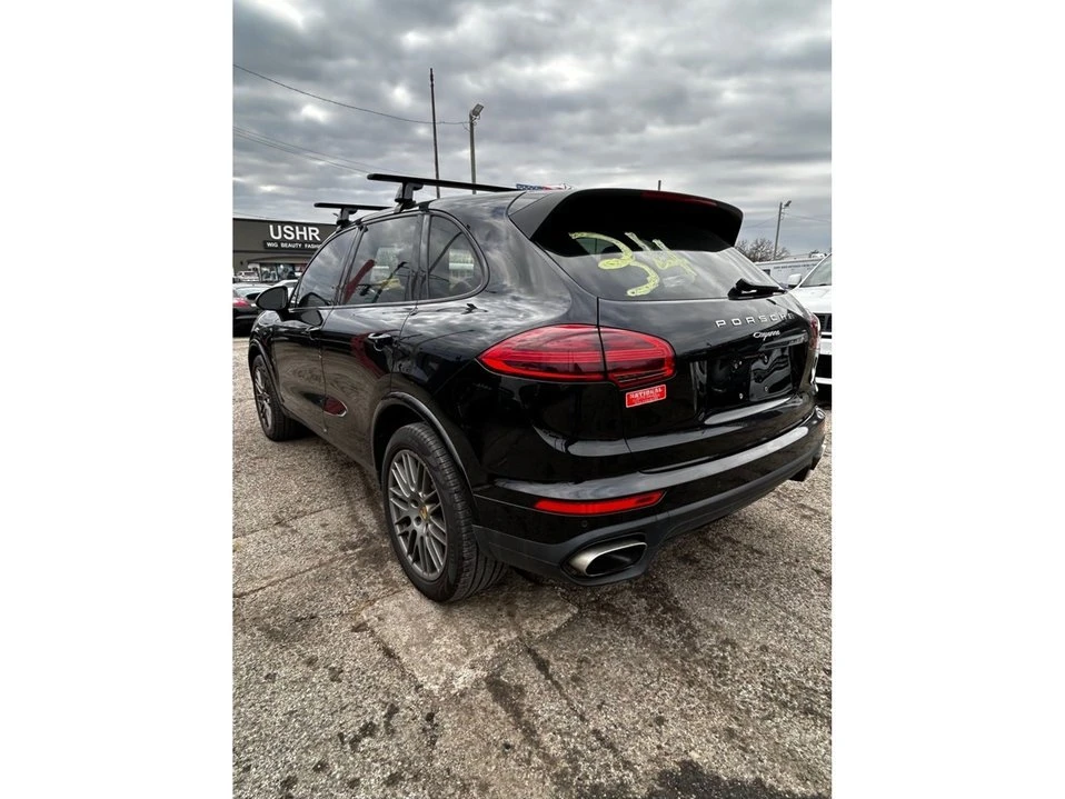 2018 Porsche 958 Cayenne - Image 4 of 12