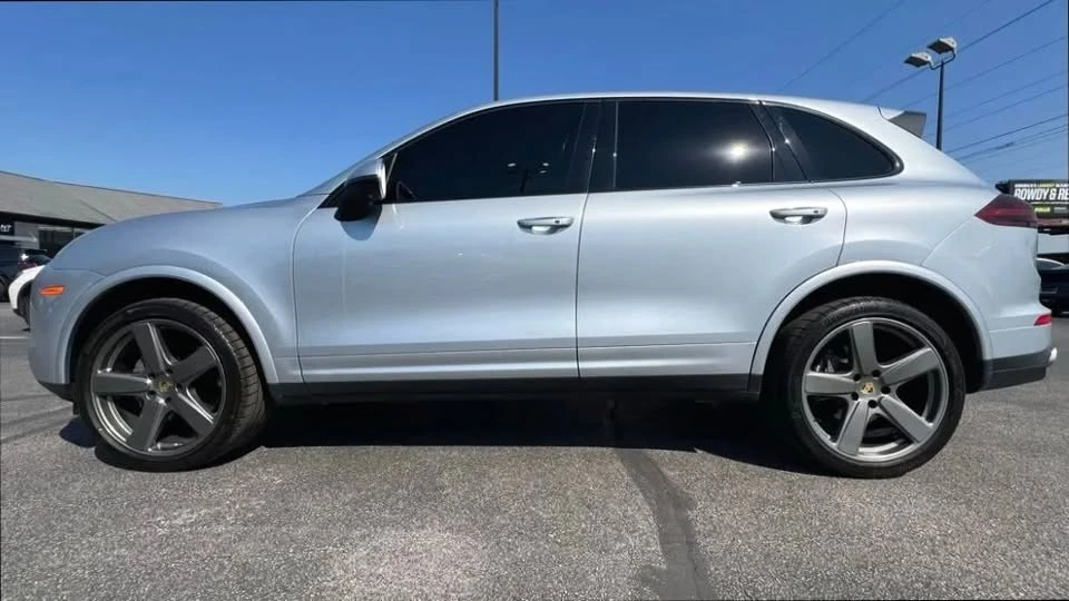 2018 Porsche 958 Cayenne - Image 3 of 20