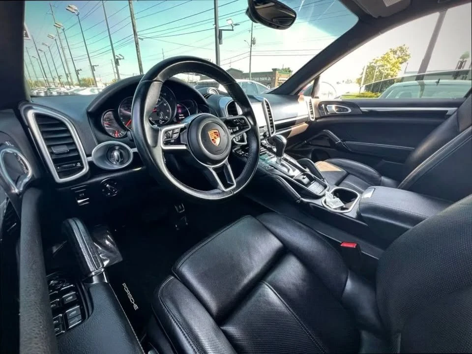 2018 Porsche 958 Cayenne - Image 15 of 20