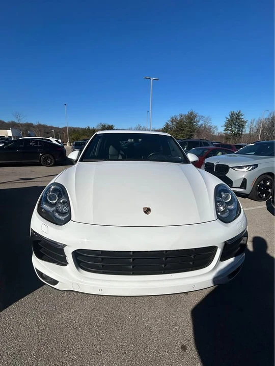2018 Porsche 958 Cayenne - Image 3 of 8
