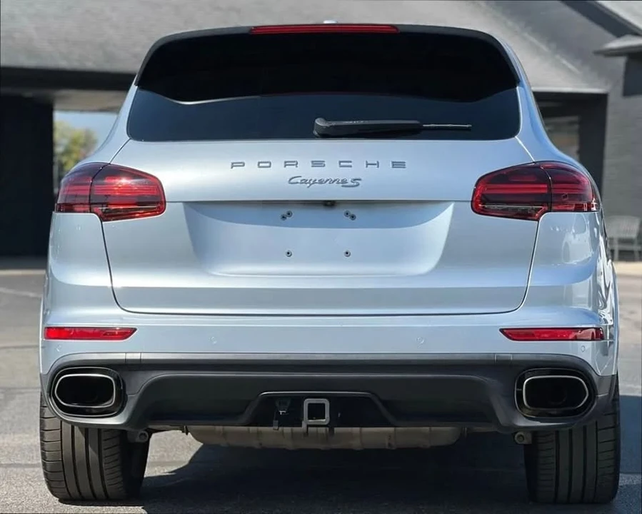2018 Porsche 958 Cayenne - Image 6 of 20
