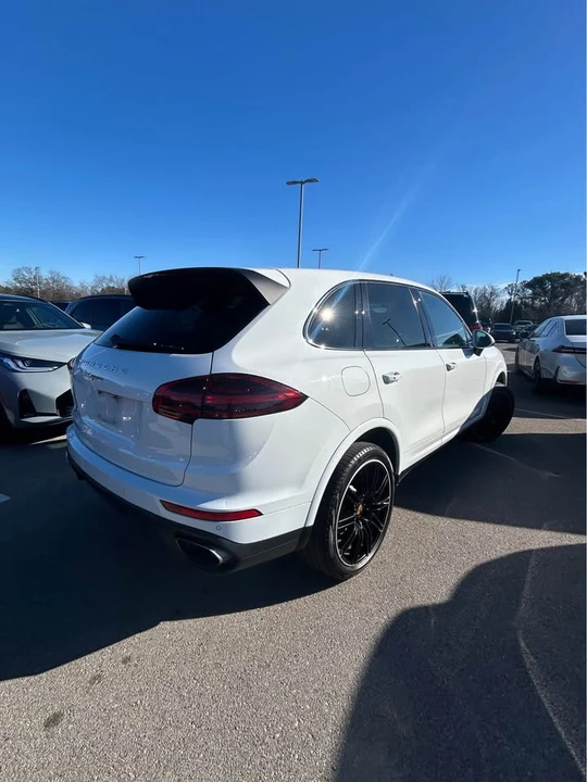 2018 Porsche 958 Cayenne - Image 4 of 8