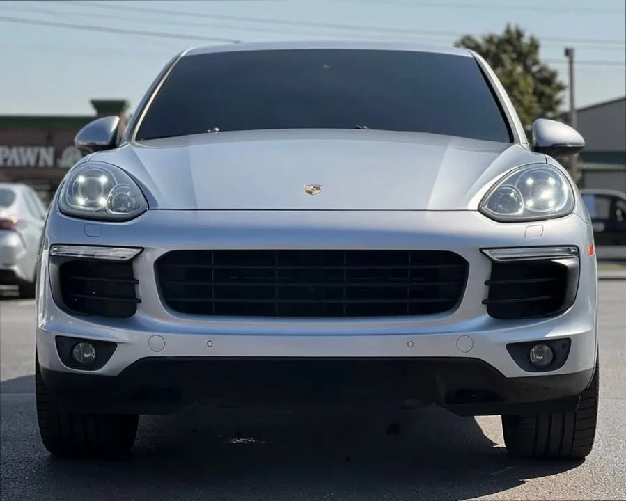 2018 Porsche 958 Cayenne - Image 12 of 20