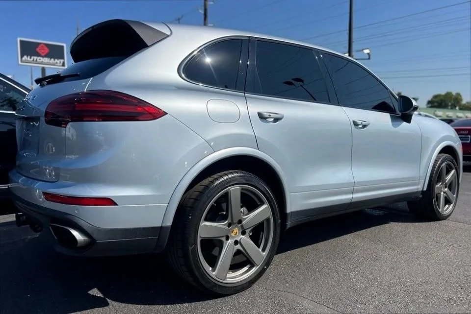 2018 Porsche 958 Cayenne - Image 8 of 20