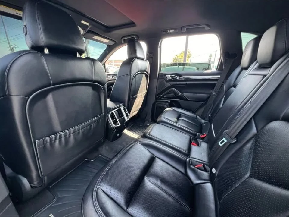 2018 Porsche 958 Cayenne - Image 18 of 20