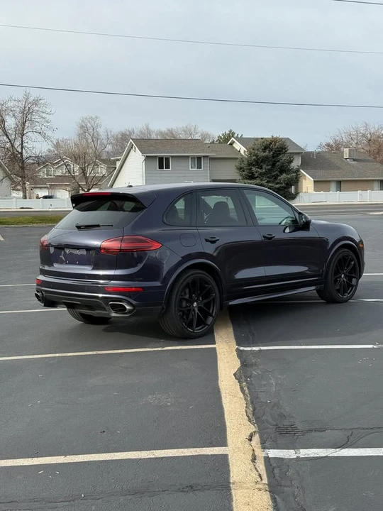 2018 Porsche 9Y0/9Y3 Cayenne - Image 2 of 13