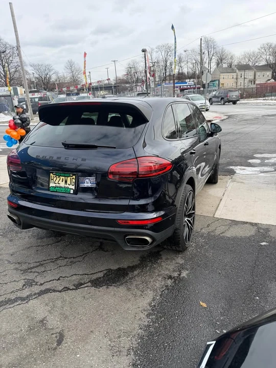 2018 Porsche 958 Cayenne - Image 3 of 4