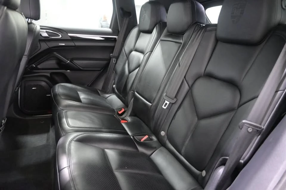 2018 Porsche 958 Cayenne - Image 13 of 20