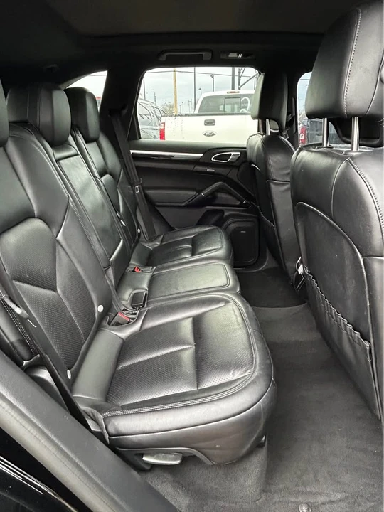 2018 Porsche 9Y0/9Y3 Cayenne - Image 12 of 16