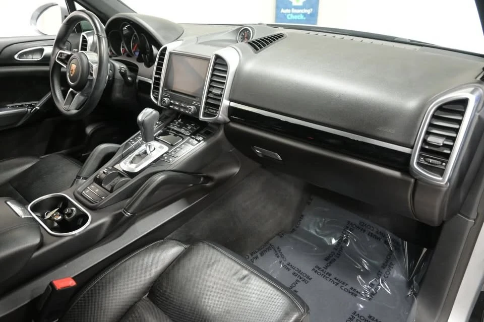 2018 Porsche 958 Cayenne - Image 19 of 20
