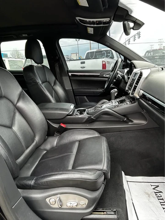 2018 Porsche 9Y0/9Y3 Cayenne - Image 11 of 16