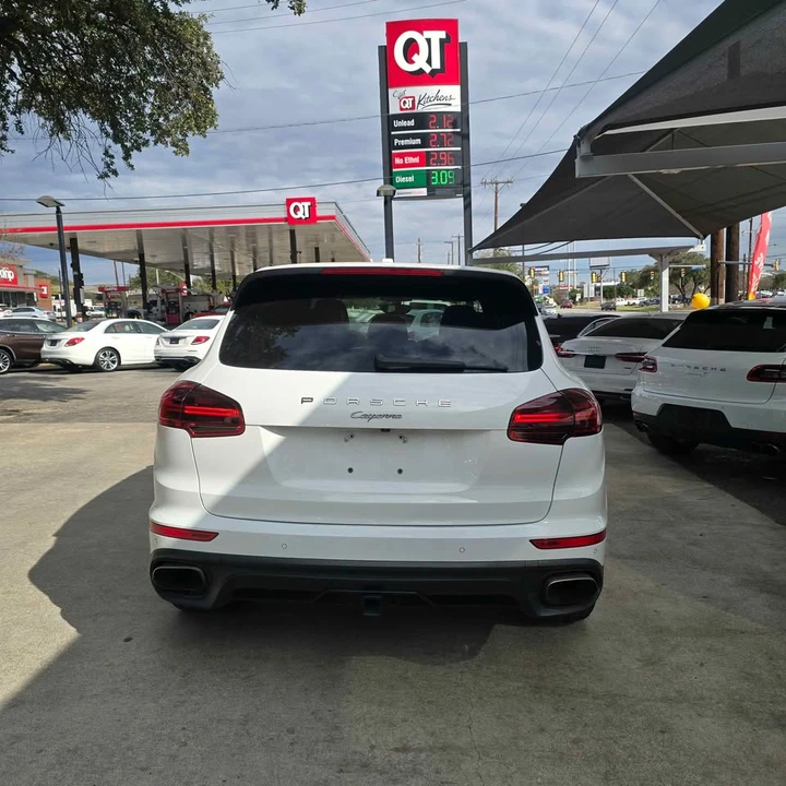 2018 Porsche 9Y0/9Y3 Cayenne - Image 5 of 15