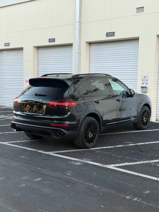 2018 Porsche 958 Cayenne S - Image 6 of 9