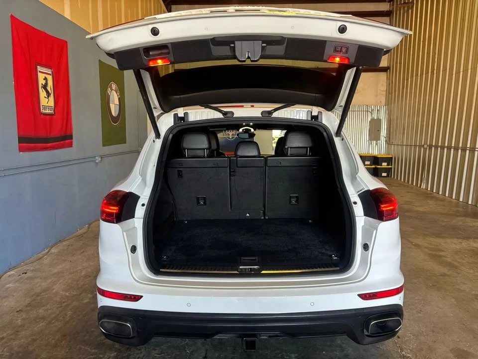 2018 Porsche 9Y0/9Y3 Cayenne - Image 12 of 20