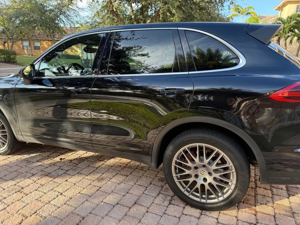 2018 Porsche 958 Cayenne - Image 9 of 11