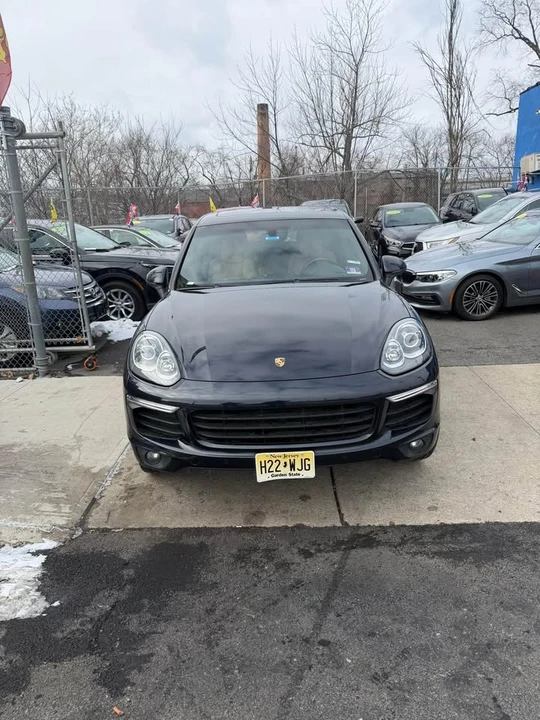 2018 Porsche 9Y0/9Y3 Cayenne - Image 2 of 9