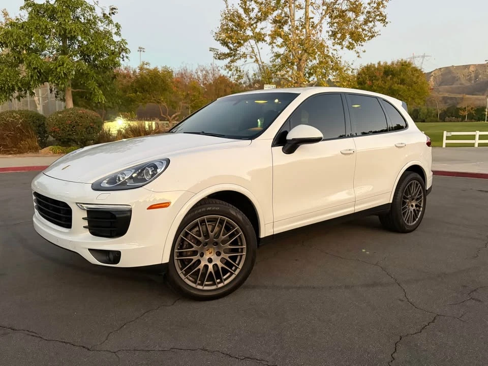 2018 Porsche 958 Cayenne - Image 3 of 19
