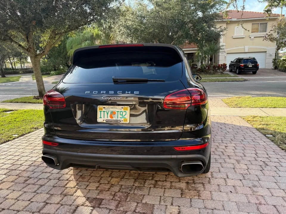 2018 Porsche 958 Cayenne - Image 7 of 11