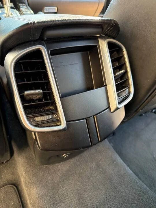 2018 Porsche 958 Cayenne - Image 16 of 19