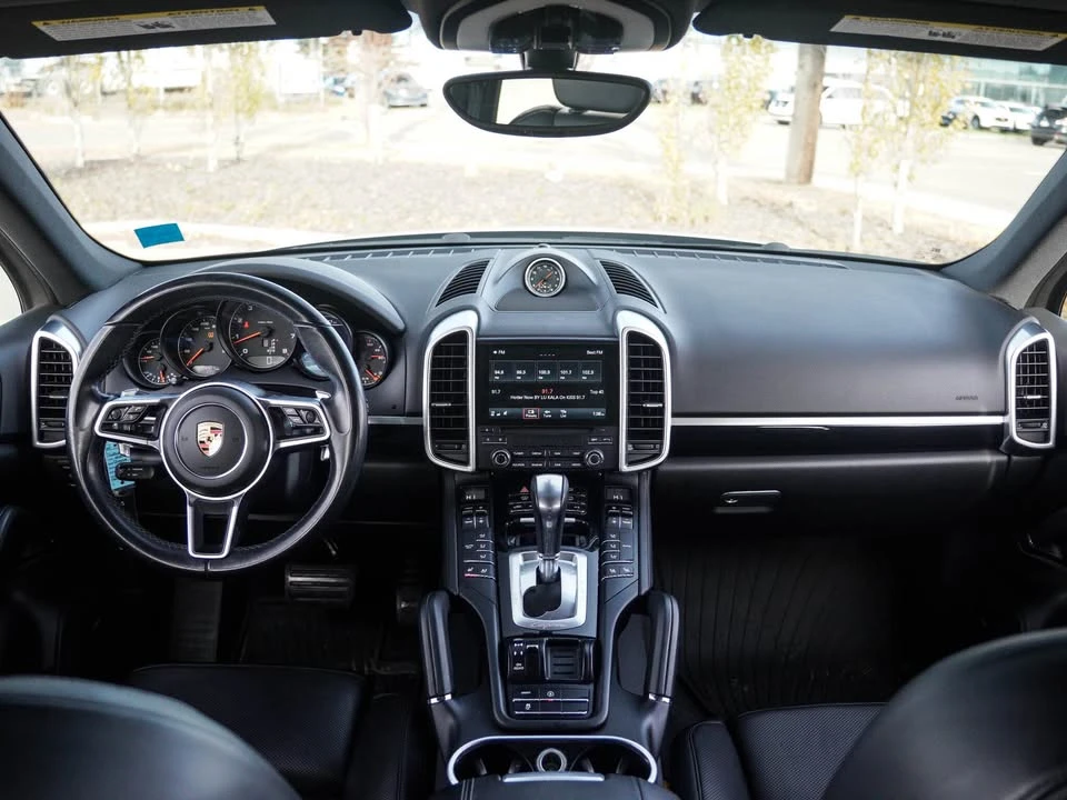 2018 Porsche 958 Cayenne - Image 10 of 20