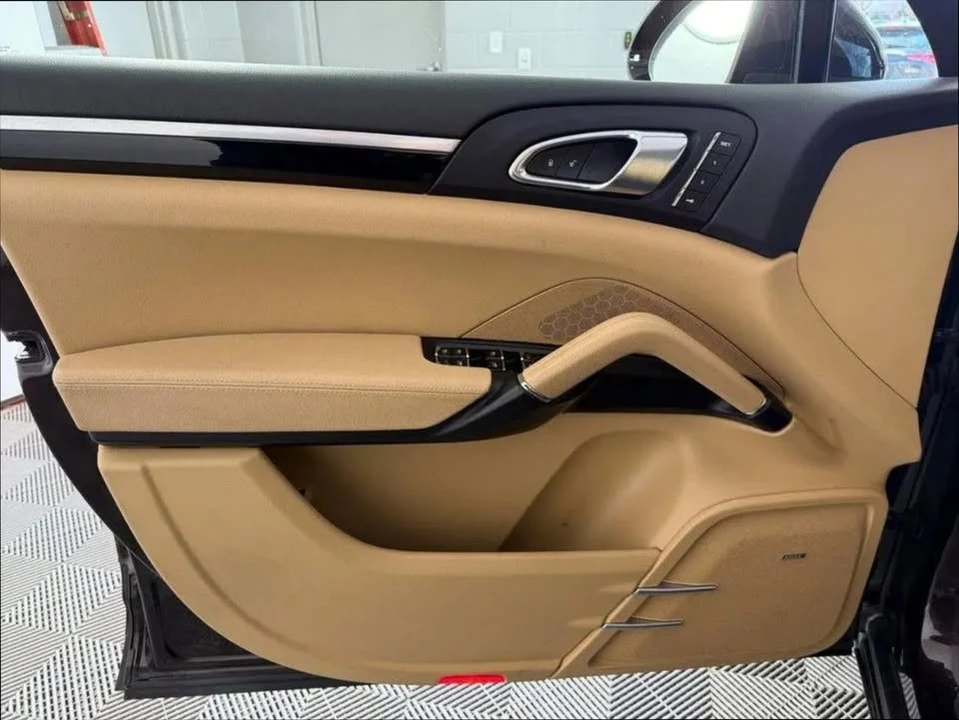 2018 Porsche 9Y0/9Y3 Cayenne - Image 13 of 18