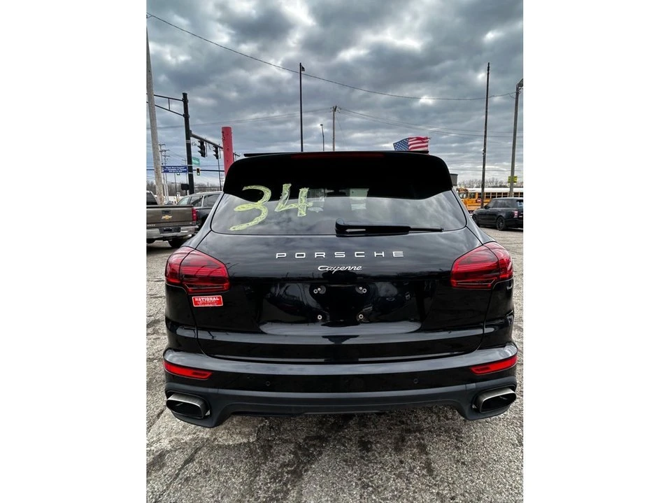 2018 Porsche 958 Cayenne - Image 6 of 12