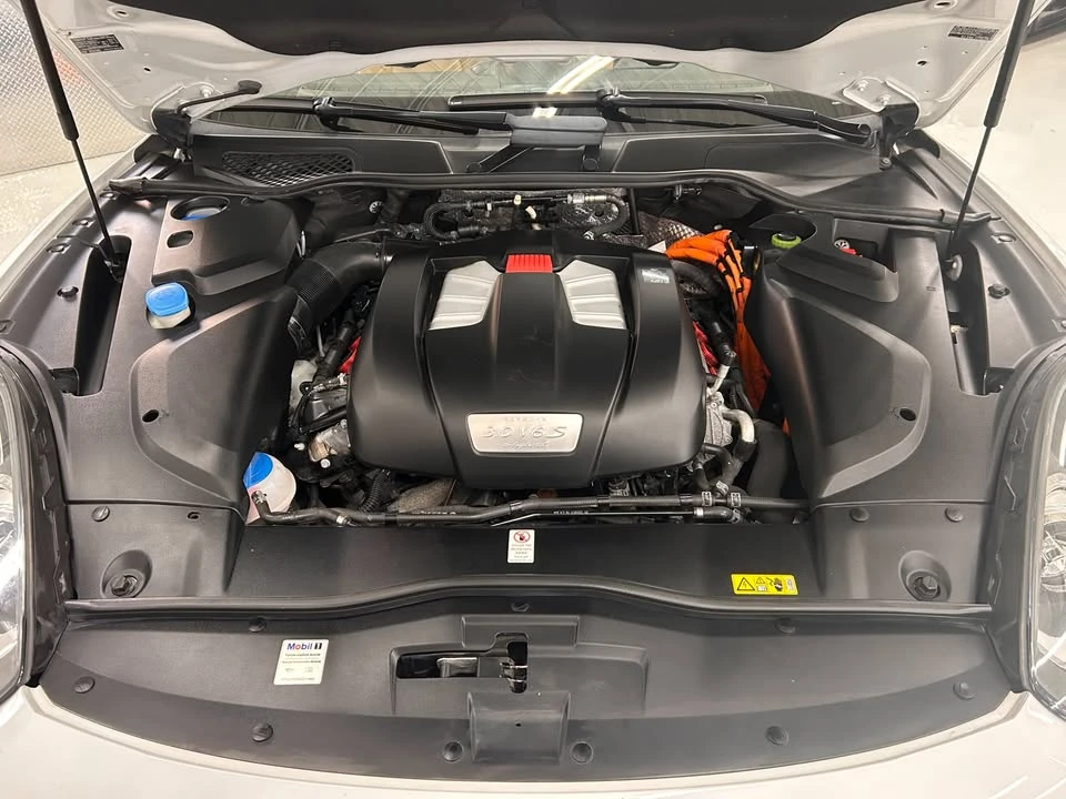2018 Porsche 958 Cayenne - Image 18 of 18