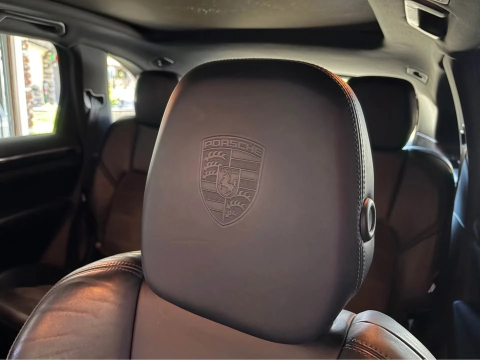 2018 Porsche 958 Cayenne - Image 16 of 19