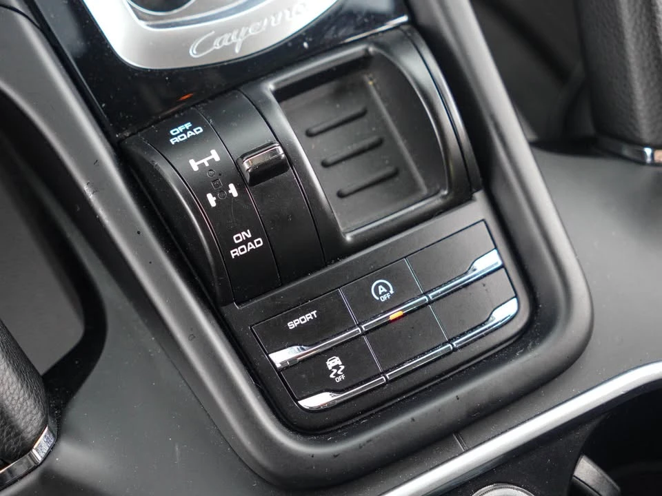 2018 Porsche 958 Cayenne - Image 18 of 20