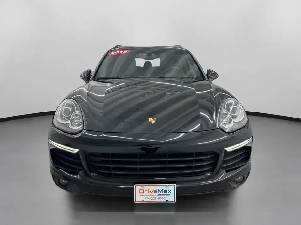 2018 Porsche 9Y0/9Y3 Cayenne - Image 2 of 14