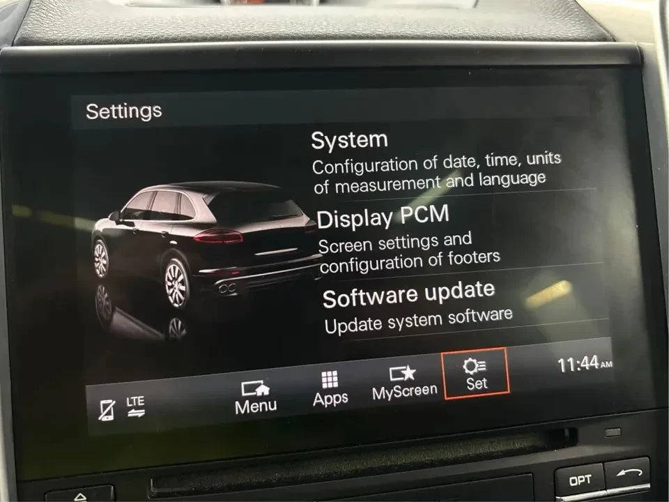 2018 Porsche 9Y0/9Y3 Cayenne - Image 14 of 14