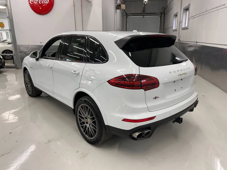 2018 Porsche 958 Cayenne - Image 3 of 18