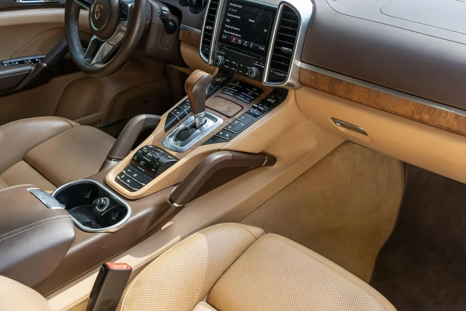 2018 Porsche 958 Cayenne Turbo - Image 4 of 5