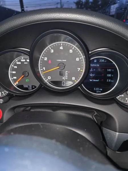 2018 Porsche 958 Cayenne - Image 16 of 20