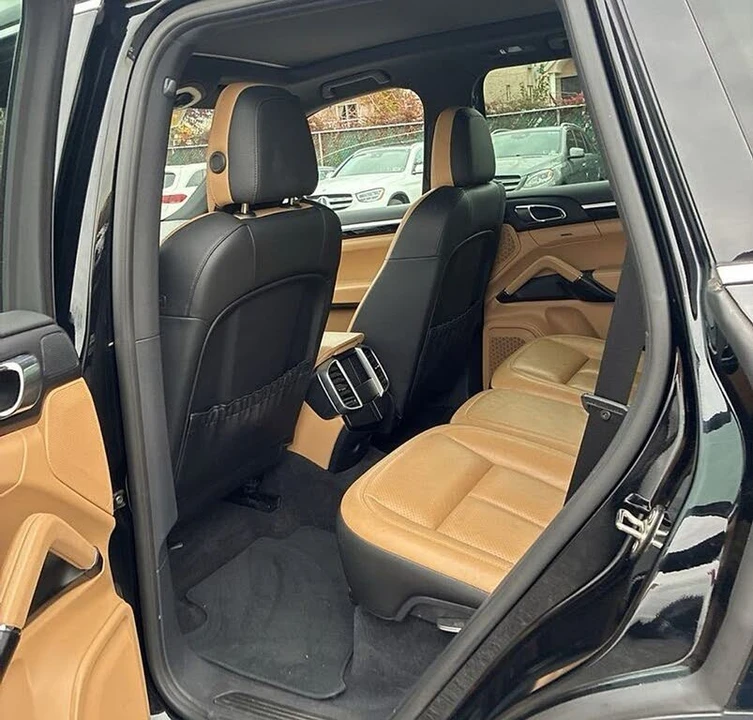 2018 Porsche 958 Cayenne - Image 3 of 7