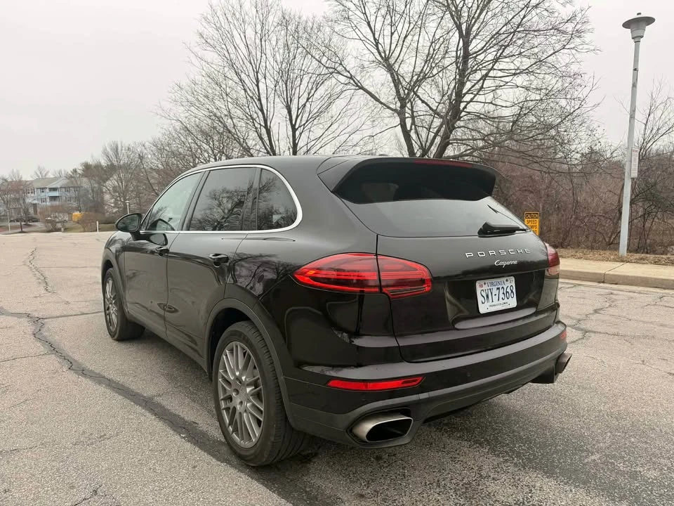 2018 Porsche 958 Cayenne - Image 6 of 10