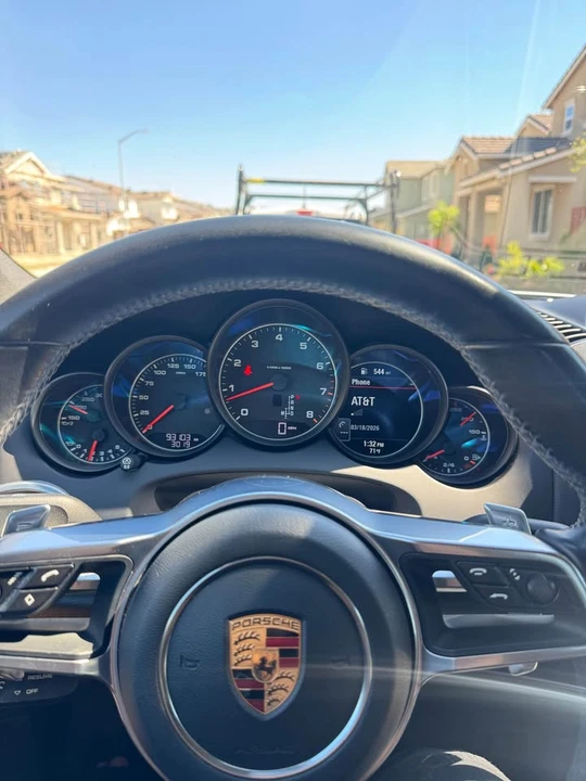 2018 Porsche 958 Cayenne - Image 4 of 6