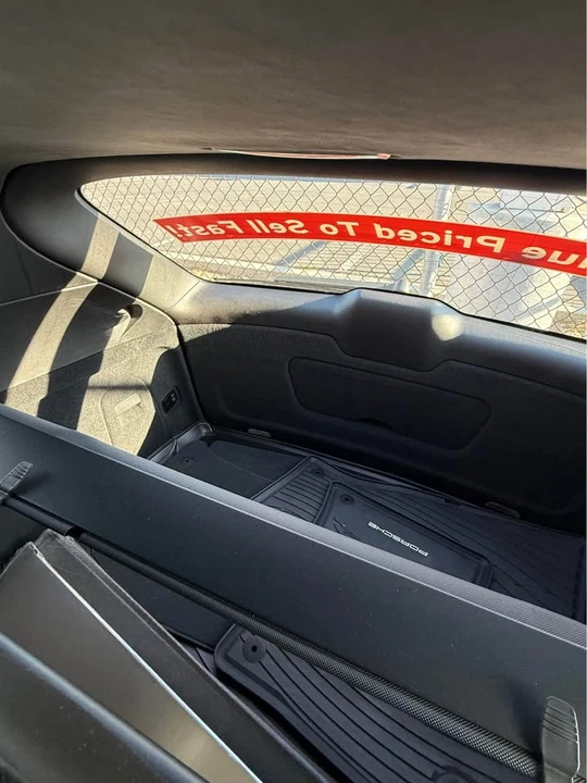 2018 Porsche 958 Cayenne - Image 12 of 15