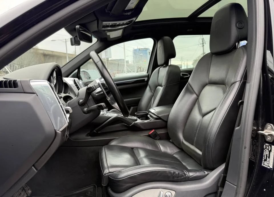2018 Porsche 958 Cayenne - Image 12 of 13