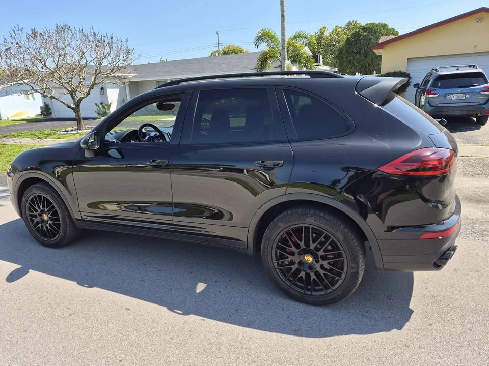 2018 Porsche 958 Cayenne - Image 3 of 15