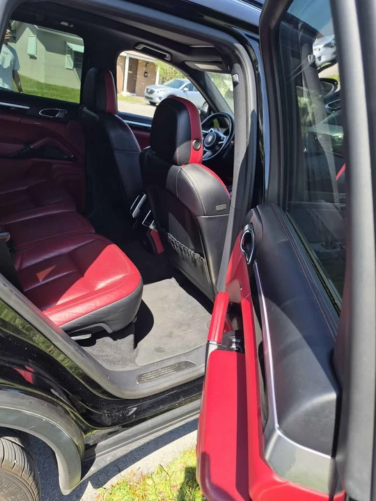 2018 Porsche 958 Cayenne - Image 12 of 15