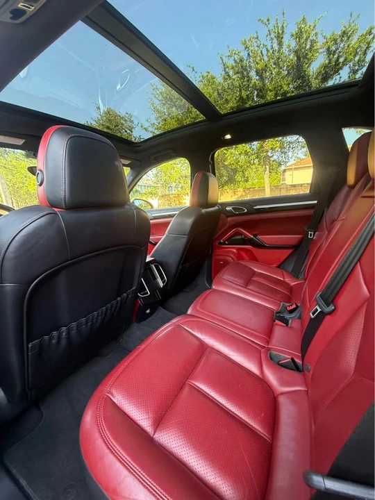 2018 Porsche 958 Cayenne S - Image 6 of 15