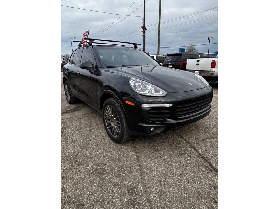 2018 Porsche 958 Cayenne - Image 2 of 12