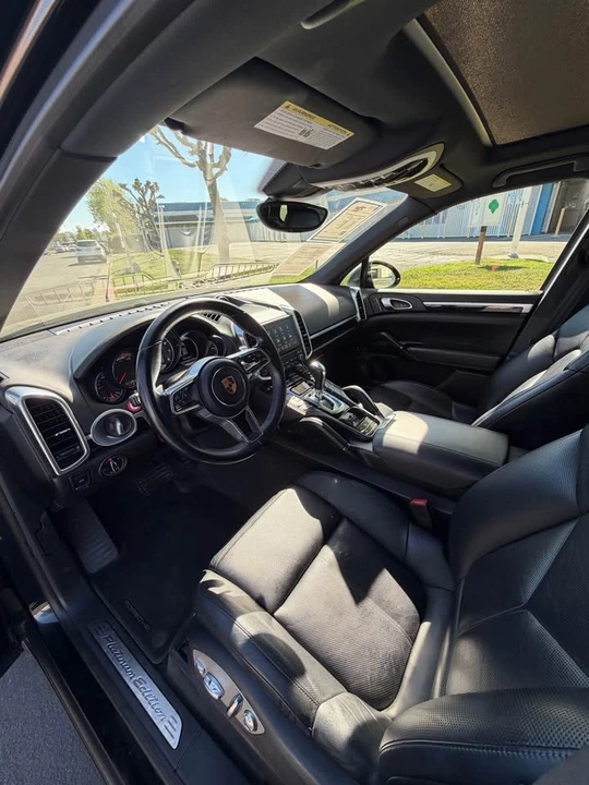 2018 Porsche 958 Cayenne - Image 12 of 18