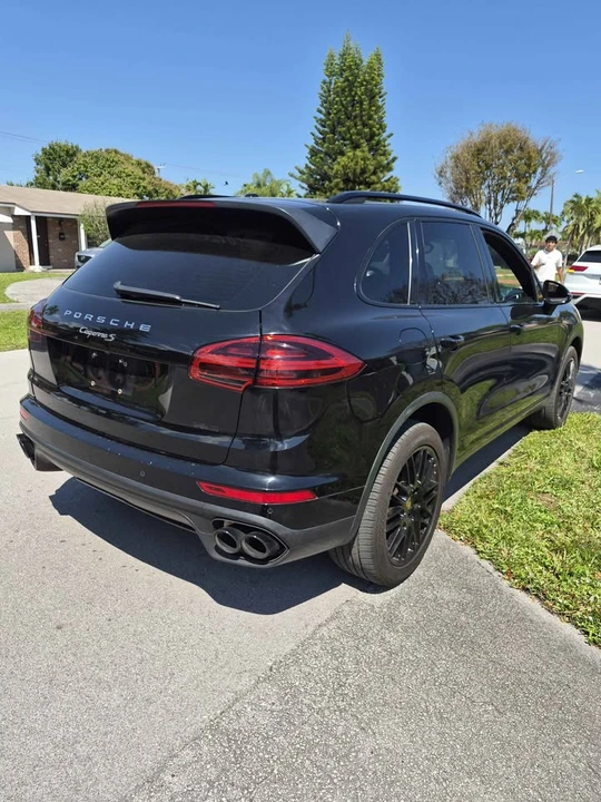 2018 Porsche 958 Cayenne - Image 6 of 15