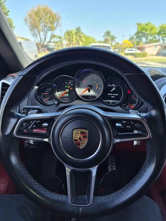 2018 Porsche 958 Cayenne - Image 13 of 15