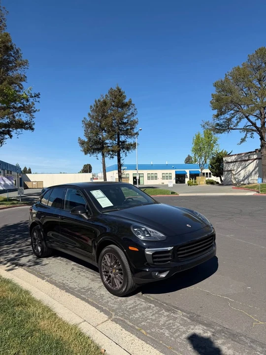 2018 Porsche 958 Cayenne - Image 8 of 18