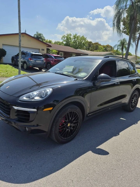 2018 Porsche 958 Cayenne - Image 2 of 15